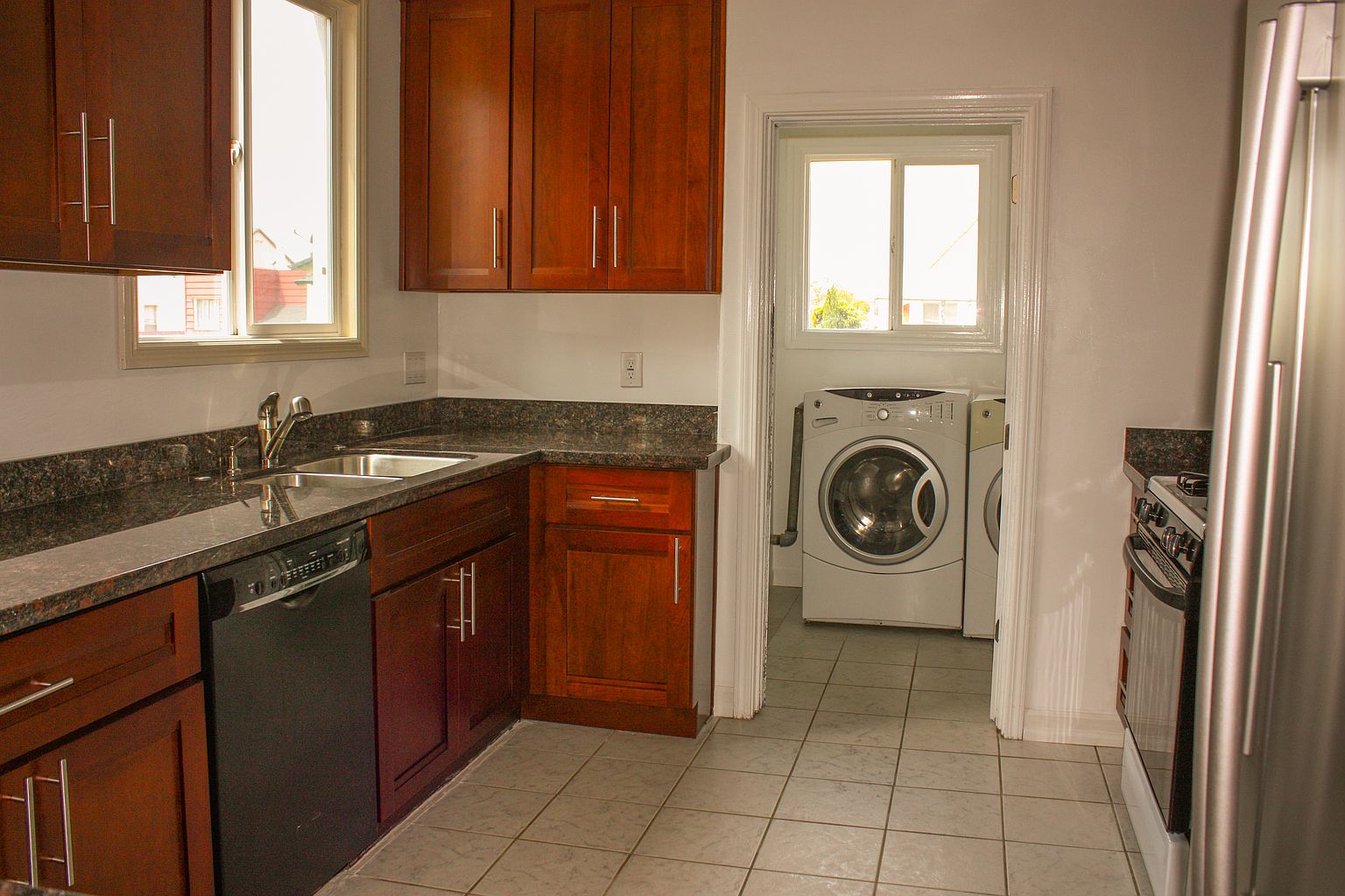 207 S 18th St, additional photo 4