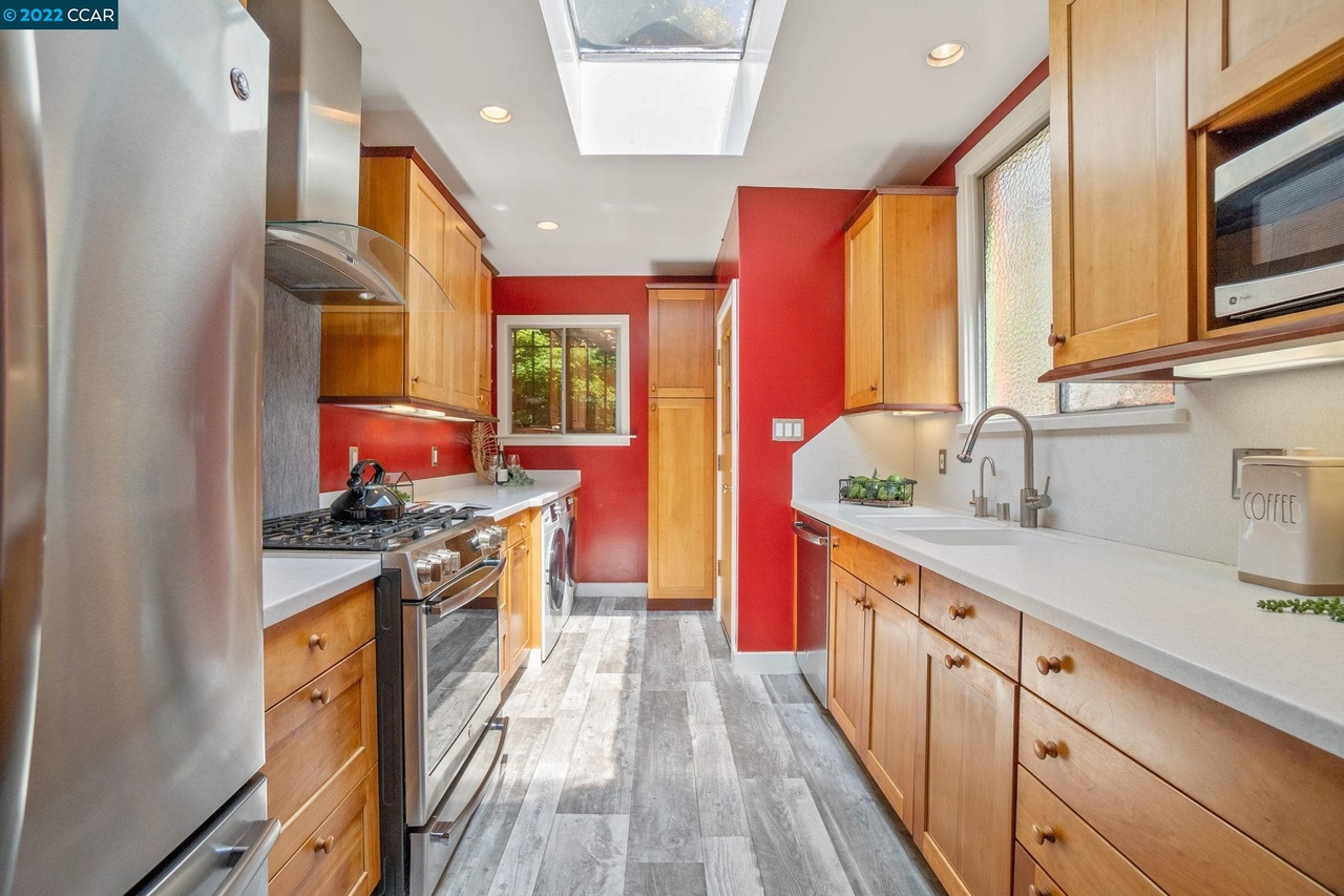 409 Kains Ave, additional photo 11