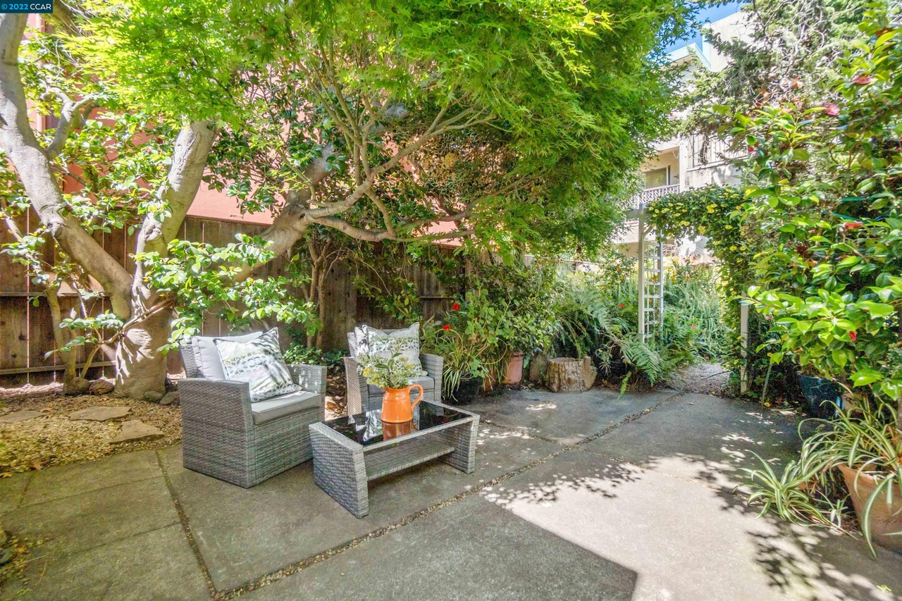 409 Kains Ave, additional photo 4