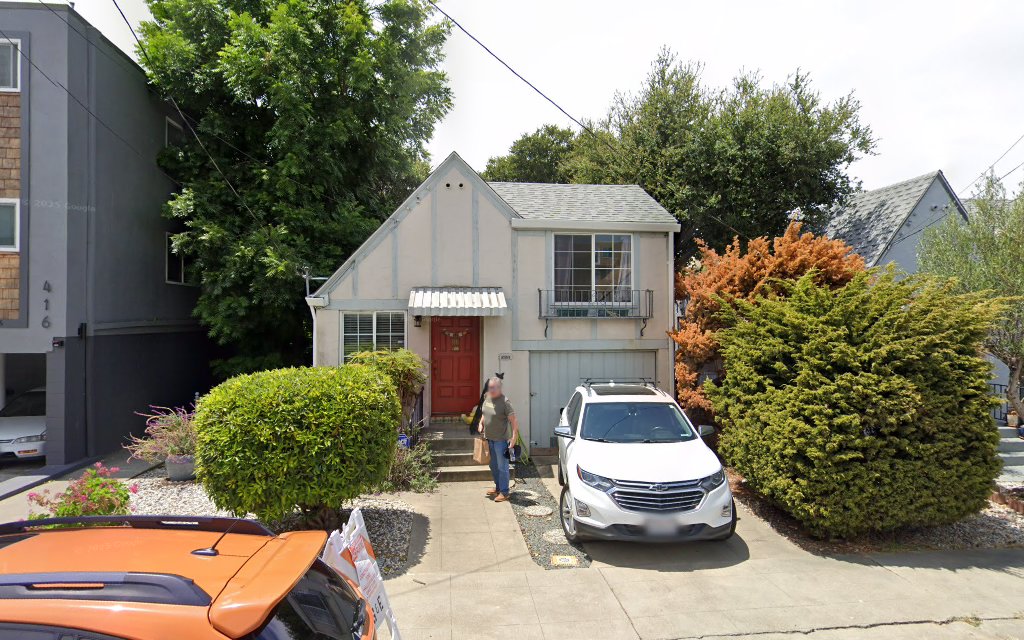 Exterior of 412 Talbot Ave