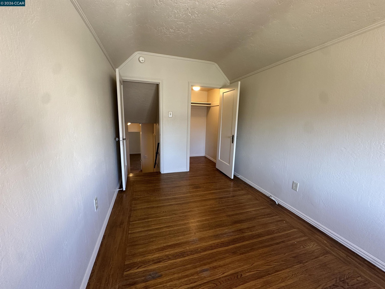 525 28th St, additional photo 17