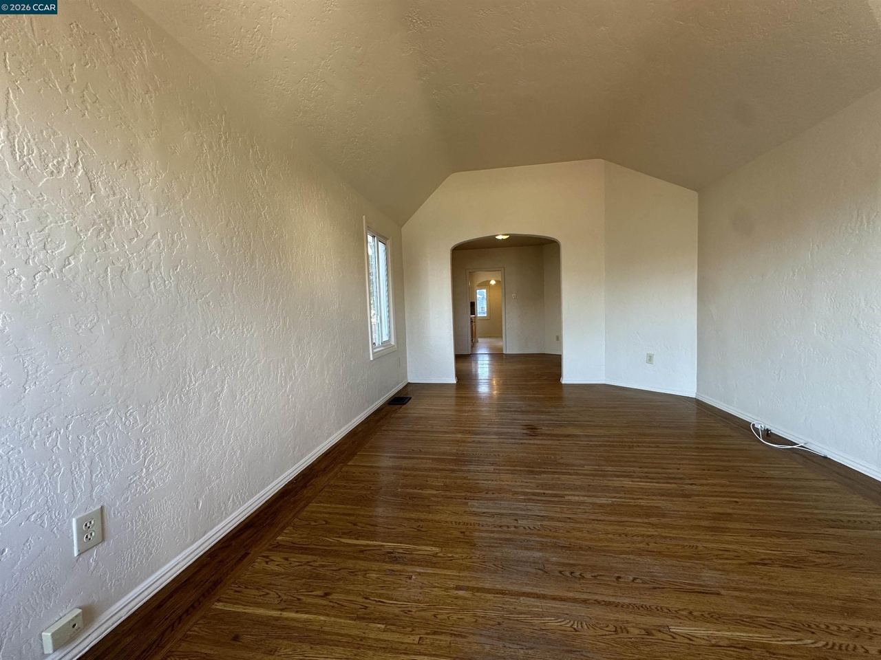 525 28th St, additional photo 5