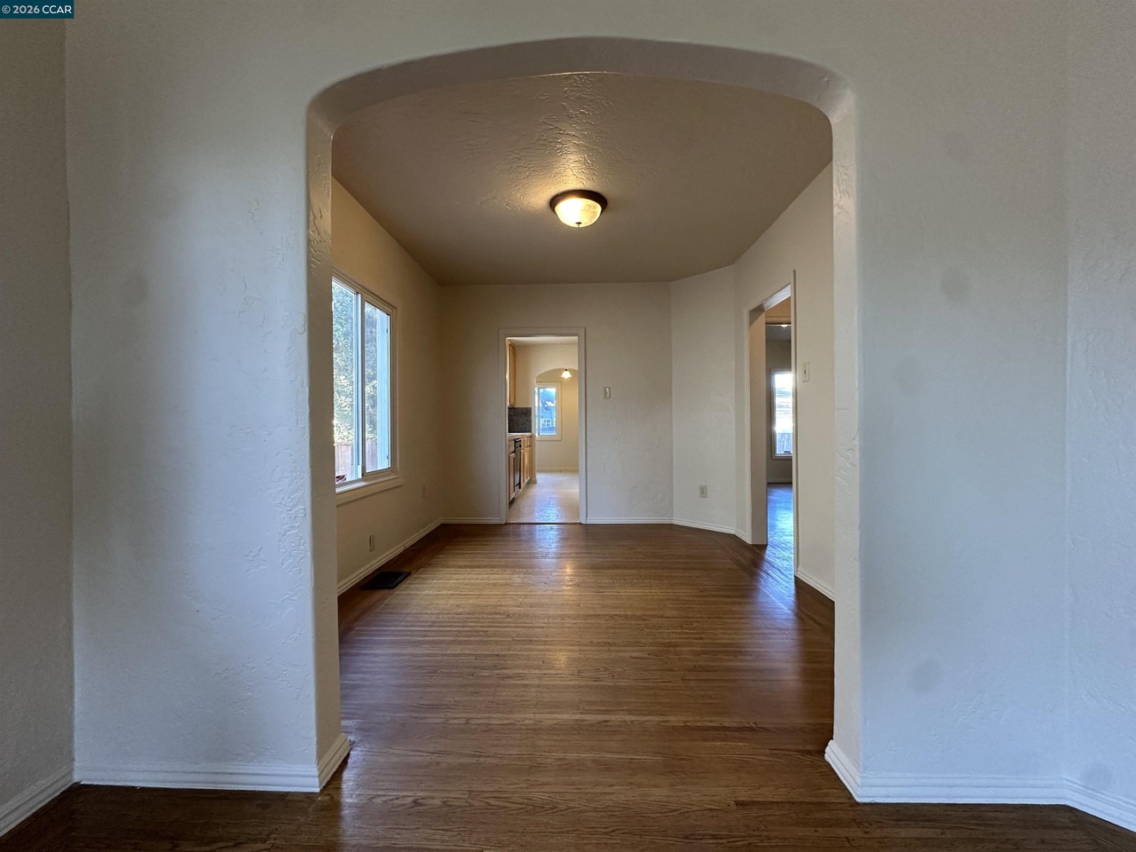 525 28th St, additional photo 6