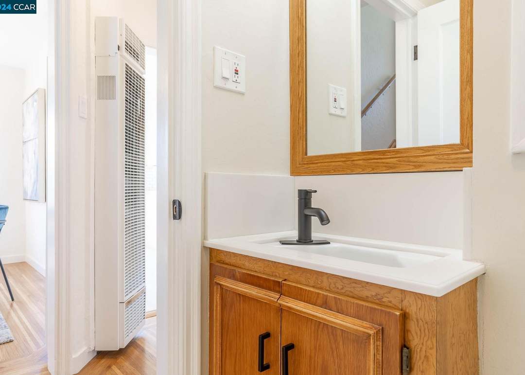 533 27th St, additional photo 23