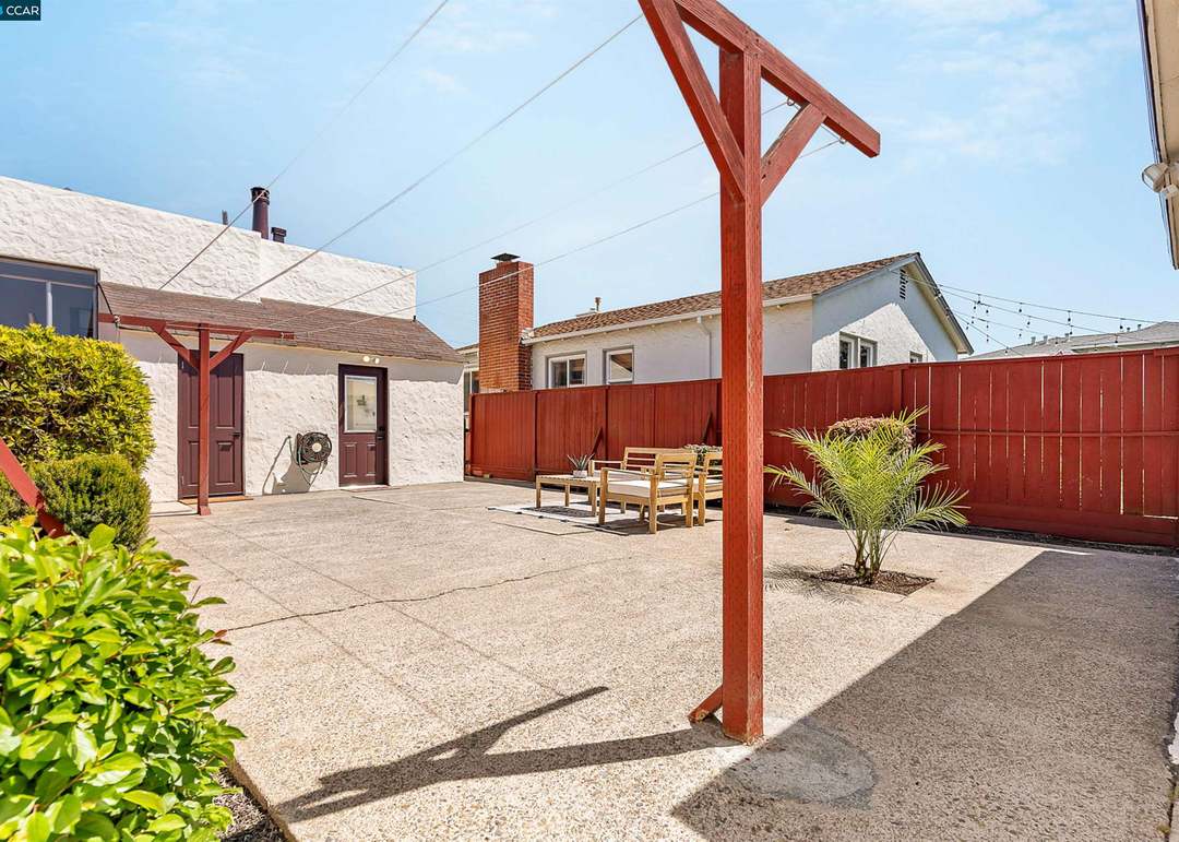 533 27th St, additional photo 35
