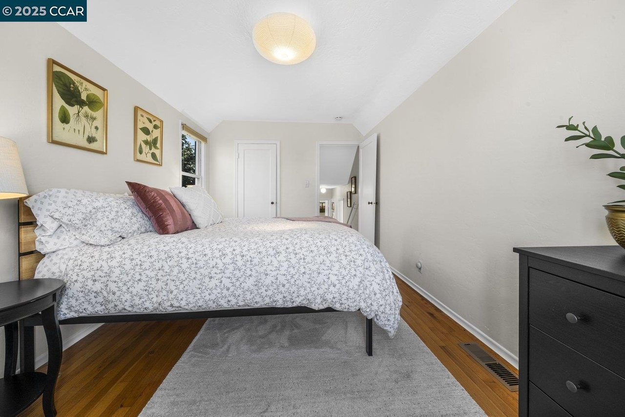 5920 Orchard Ave, additional photo 17