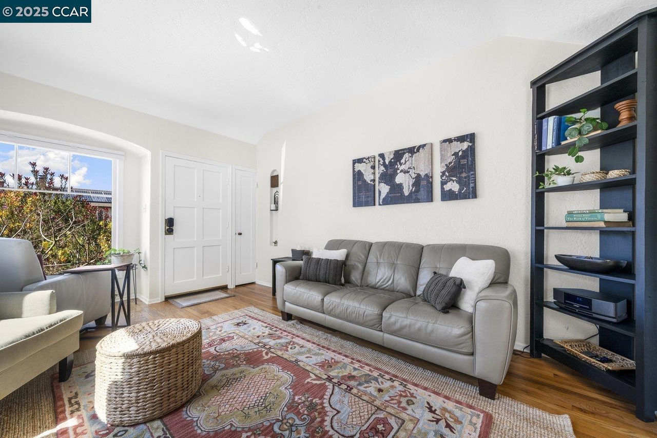 5920 Orchard Ave, additional photo 5