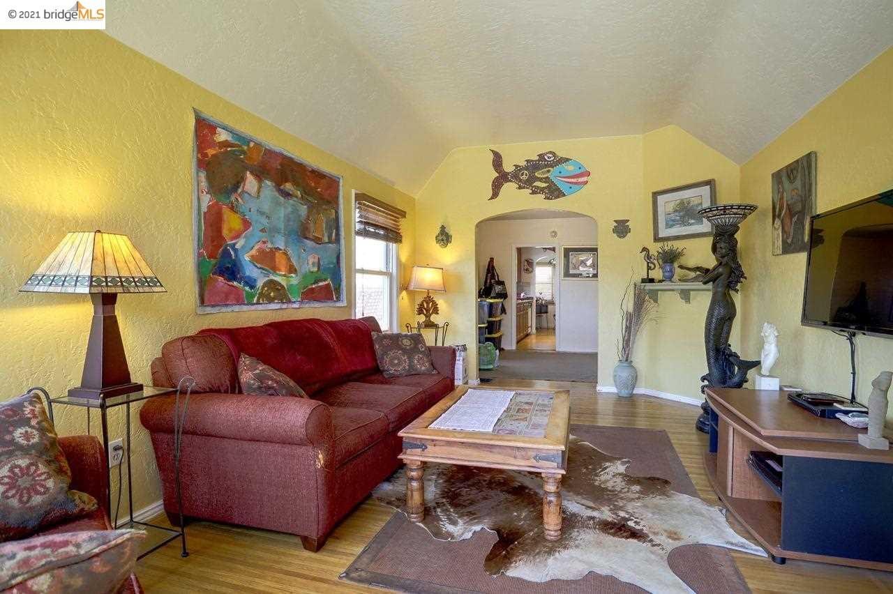 609 29th St, additional photo 4