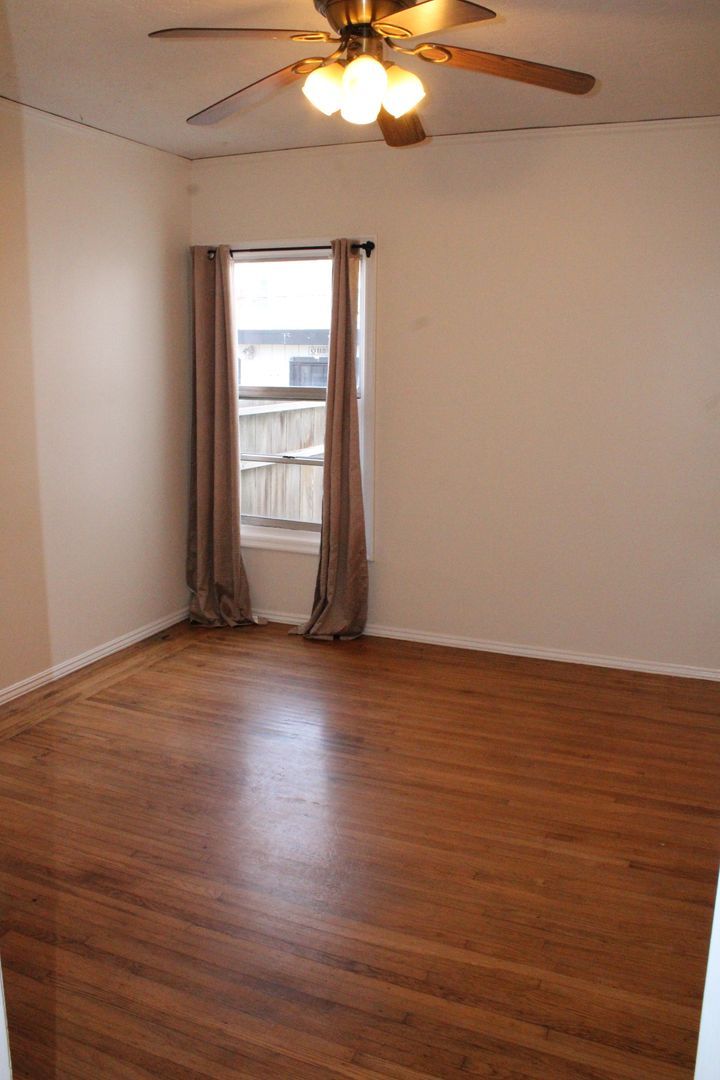 610 27th St, additional photo 12