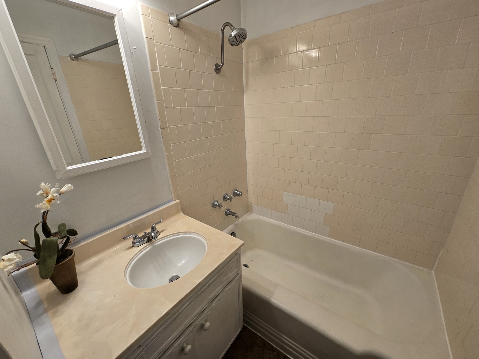 660 Wilson Ave, additional photo 7