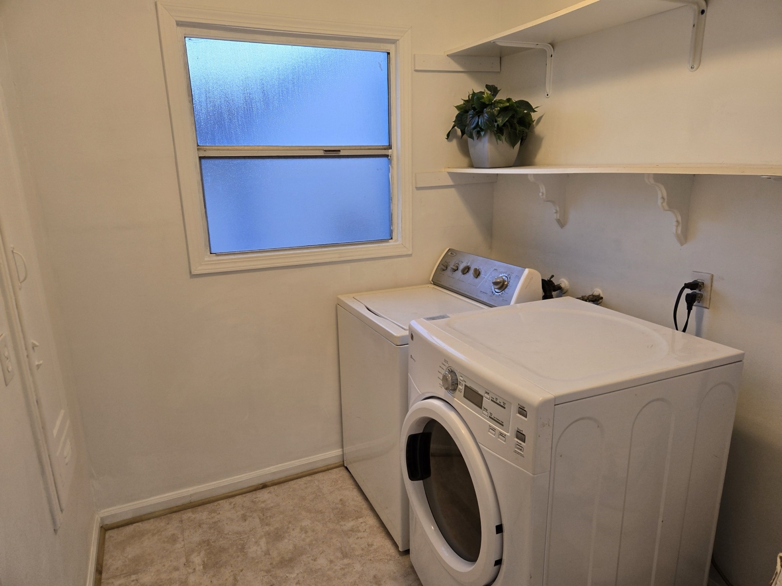 660 Wilson Ave, additional photo 8