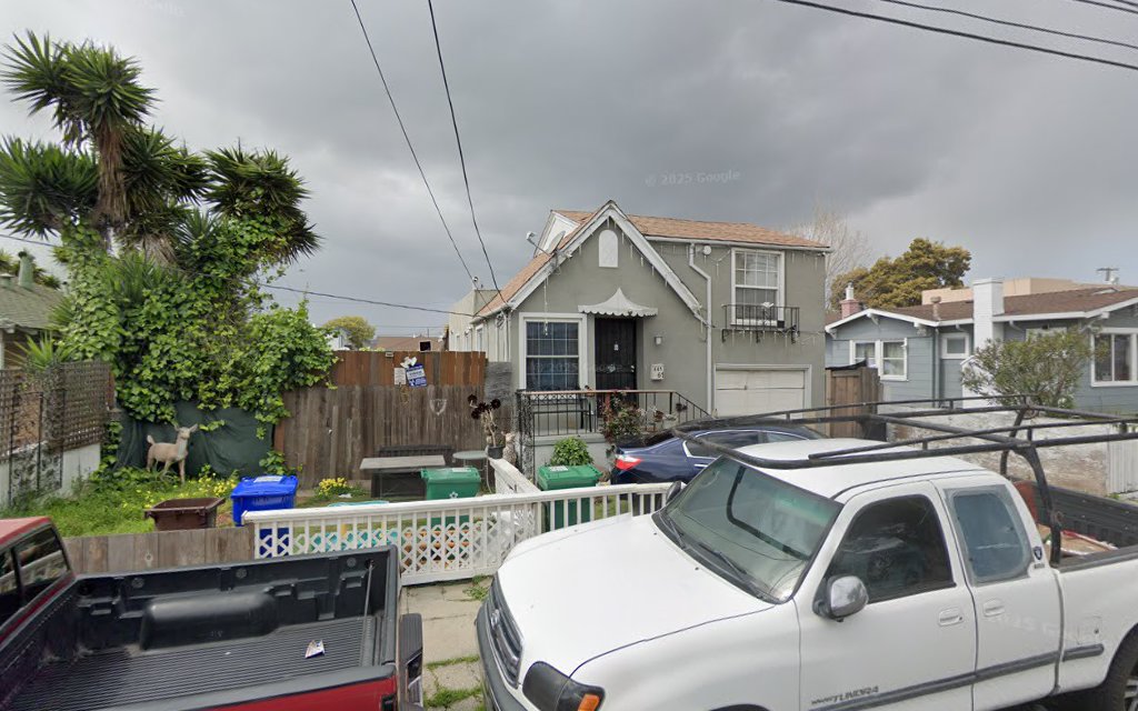 Exterior of 661 22nd St