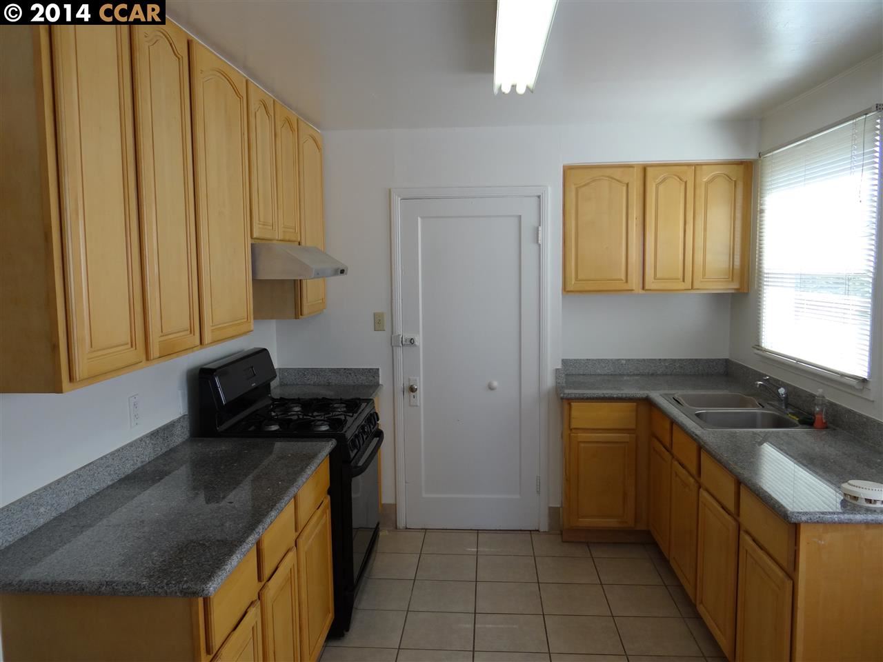 832 29th St, additional photo 12